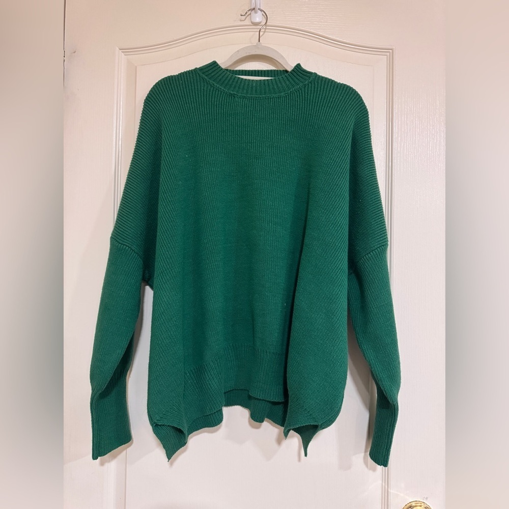 Signature 8 green mock neck sweater